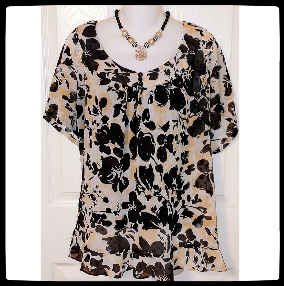 Avenue - Yellow & Black Floral Print Blouse